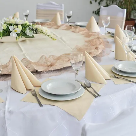 Hotell Restauracja Kaukaska Jadwiga Choroszy Wolsztyn