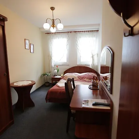 Hotel Restauracja Kaukaska Jadwiga Choroszy Wolsztyn