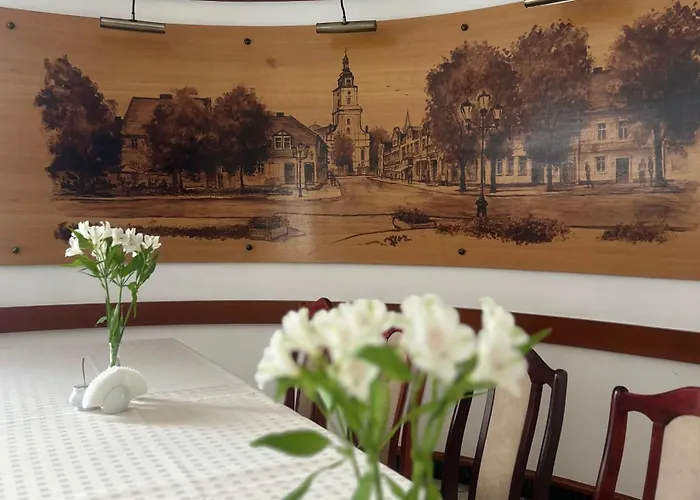 Hotel Restauracja Kaukaska Jadwiga Choroszy 3*