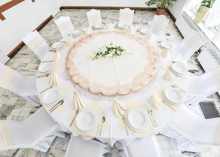 Restauracja Kaukaska Jadwiga Choroszy Hotel Wolsztyn